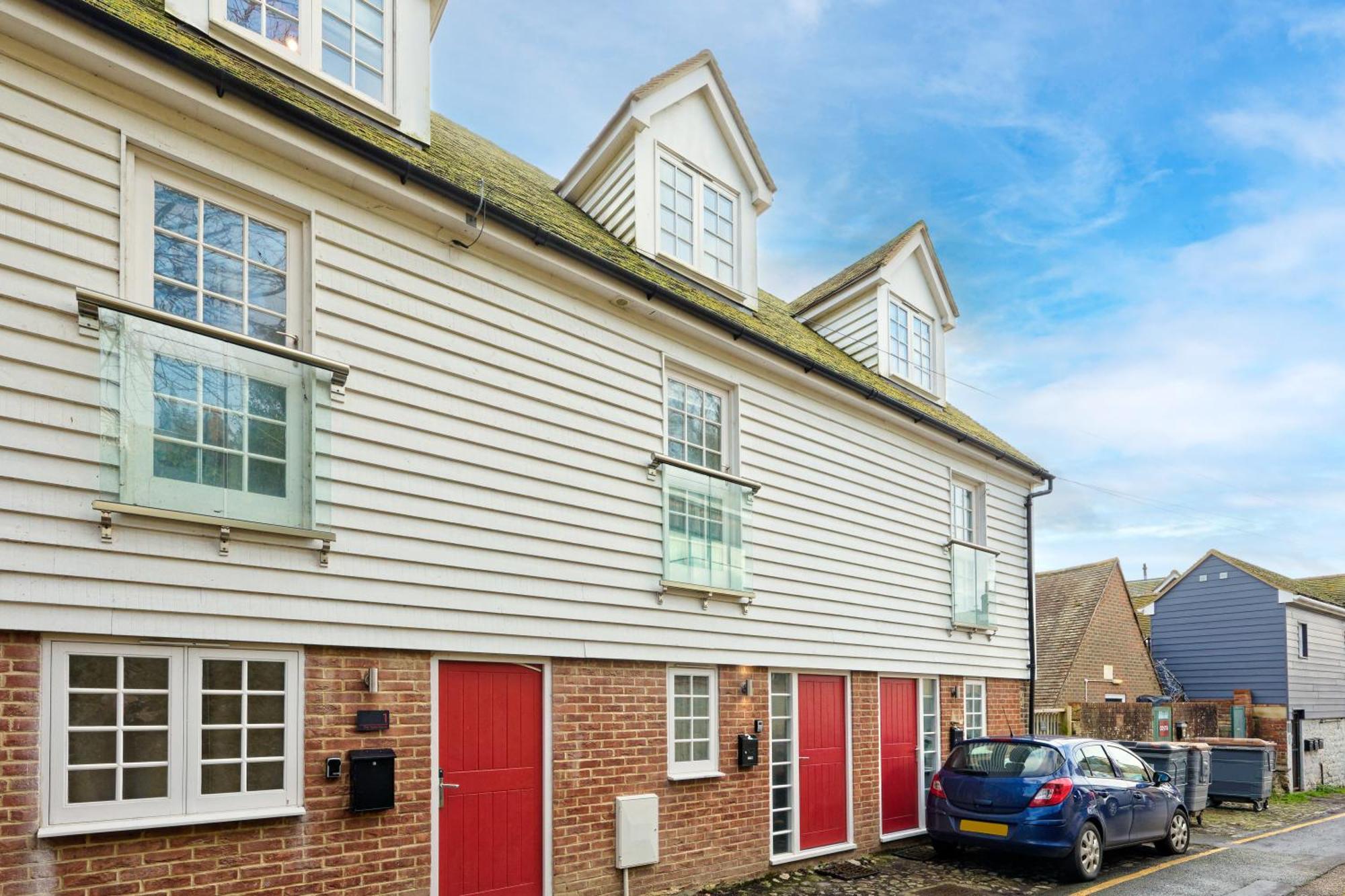 Hythe Townhouse Retreat Vila Exterior foto